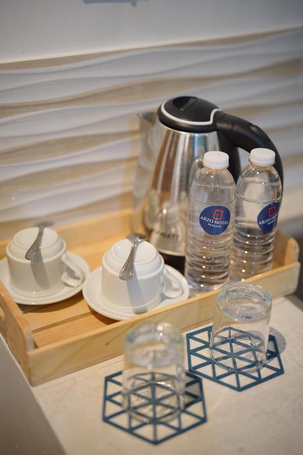 Arzo Hotel Premier Makati City Extérieur photo