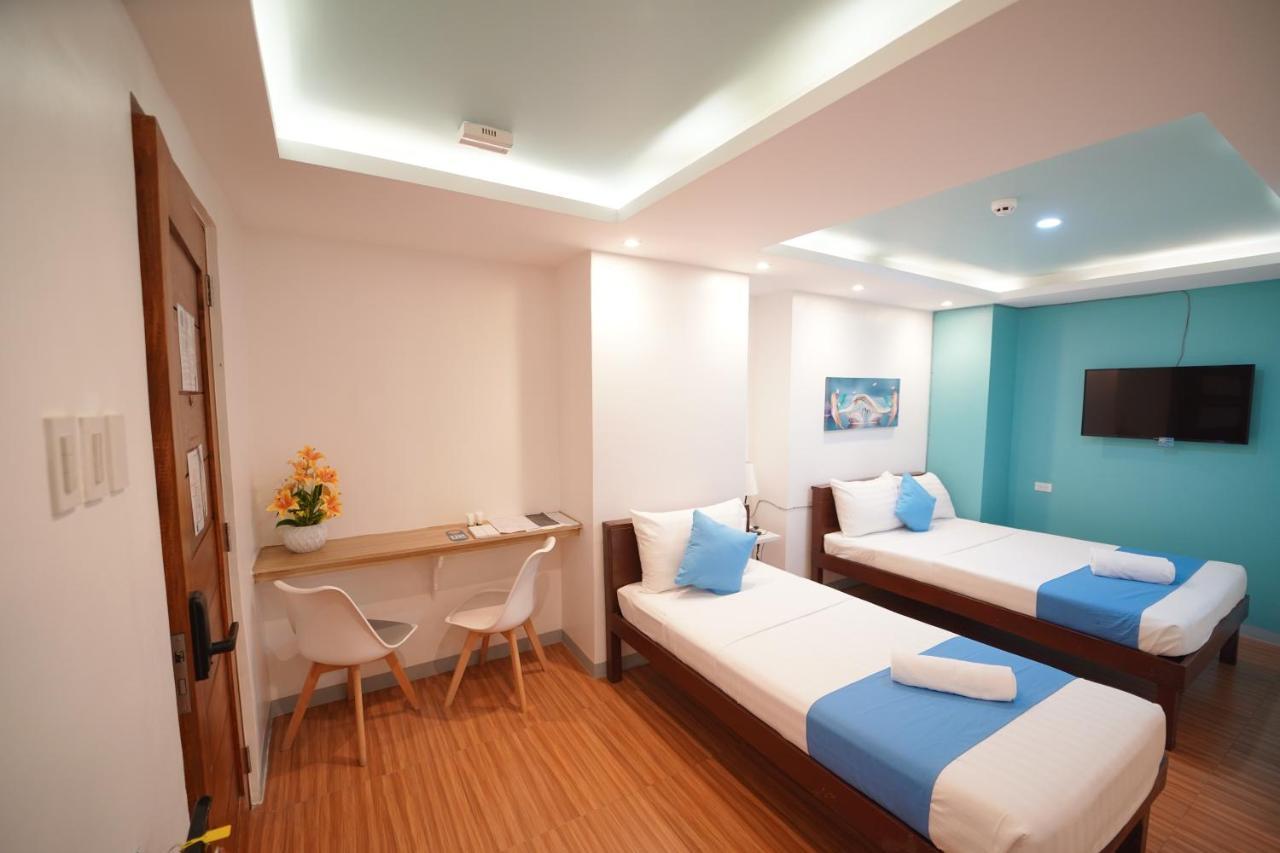 Arzo Hotel Premier Makati City Chambre photo